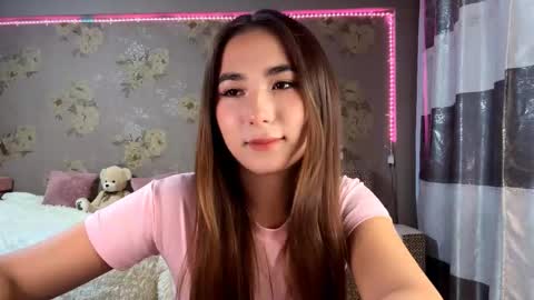 Yuna online show from November 2025 08:14:01 AM