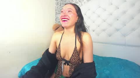 Snapshot of clarita_hills chatting on May 2026 07:11:02 PM Clarita hill online show from May 2026 07:11:02 PM