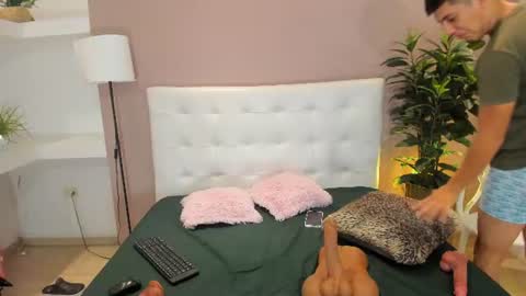 clark_dick16 online show from August 2026 12:09:01 AM