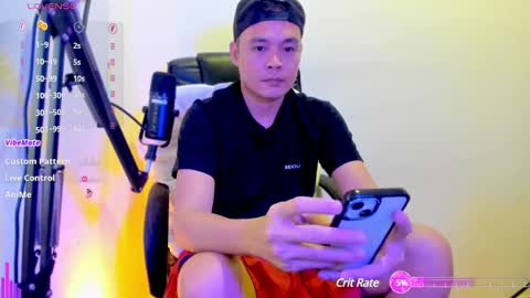 Snapshot of clarkyplaze chatting on February 2025 03:34:02 AM Clark online show from February 2025 03:34:02 AM