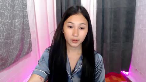 Snapshot of classy_mikah chatting on March 2025 06:11:01 PM MIKAY OR MIKAH online show from March 2025 06:11:01 PM