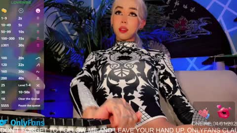 Snapshot of claudia_cooper chatting on January 2025 06:46:01 AM online show from January 2025 06:46:01 AM