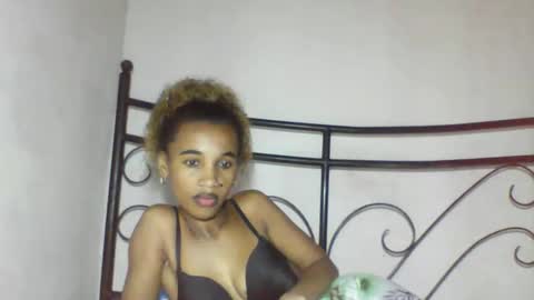 claudianne online show from April 2026 06:52:02 PM