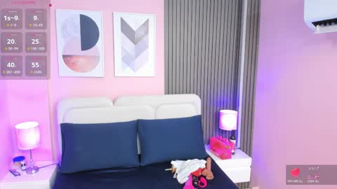 clauwdeen  wolf online show from April 2026 08:06:01 PM