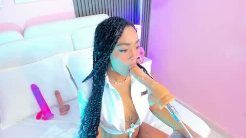 clauwdeen  wolf online show from June 2026 09:21:02 PM