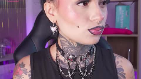 Snapshot of cleeoadams_ chatting on February 2026 05:08:01 AM Cleo Adams online show from February 2026 05:08:01 AM