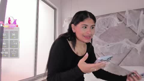 Snapshot of cleopatraa1 chatting on October 2025 06:41:02 PM Cleopatra online show from October 2025 06:41:02 PM
