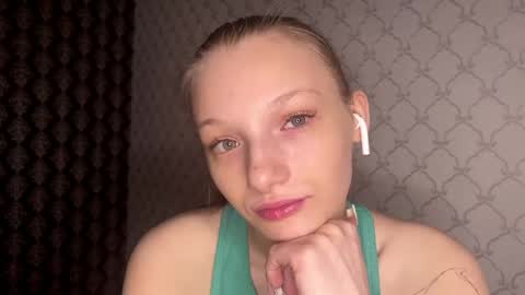 Cleo online show from March 2026 06:01:02 PM