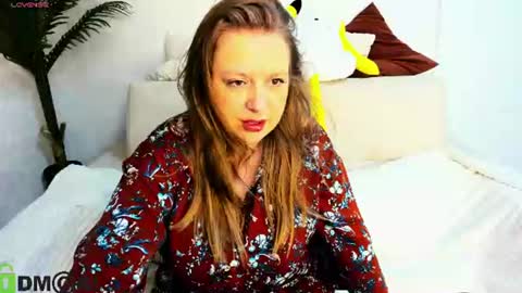 Snapshot of cleoxotie chatting on June 2026 01:48:01 AM cleoxotie online show from June 2026 01:48:01 AM