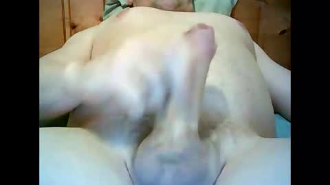 Snapshot of clink173 chatting on May 2026 09:00:02 PM clink173 online show from May 2026 09:00:02 PM