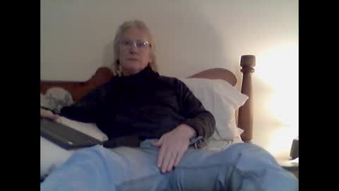 clitboy658752 online show from March 2026 06:03:02 PM