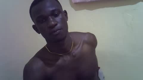 Snapshot of clive_damian chatting on February 2026 12:43:02 AM clive_damian online show from February 2026 12:43:02 AM