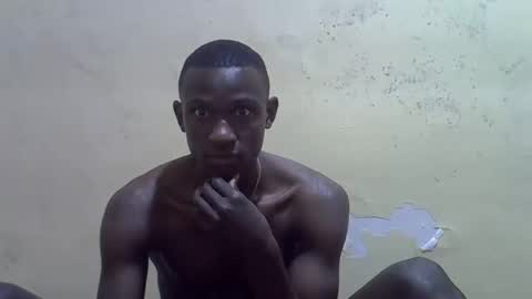 clive_damian online show from April 2026 08:17:02 PM