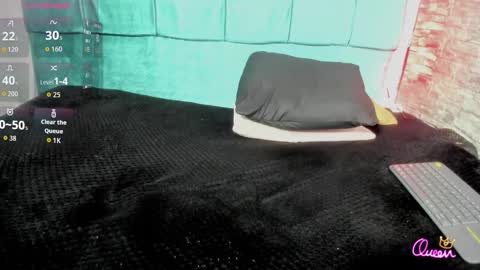 Snapshot of cloe66 chatting on February 2026 06:17:01 PM cloe66 online show from February 2026 06:17:01 PM