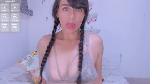 cloe_brown1 online show from January 2026 07:06:02 PM