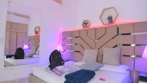 Cloe Online de 600 a 1400 online show from October 2025 11:33:02 AM