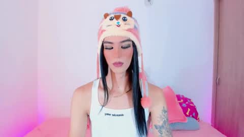 CLOE REMINTON online show from March 2025 01:23:01 AM