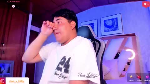 Cloe x Billy online show from October 2025 07:33:02 PM