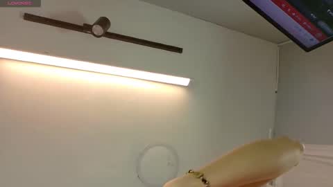 cloedurant online show from March 2026 09:36:01 PM