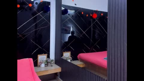 CLOE online show from November 2025 11:31:02 AM