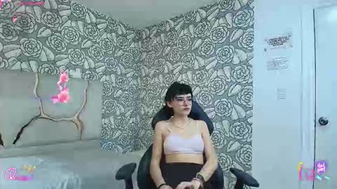 cloee_tay1 online show from February 2026 11:51:01 AM