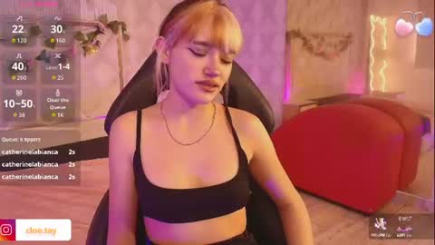 Snapshot of cloee_tay1 chatting on July 2026 11:31:02 AM cloee_tay1 online show from July 2026 11:31:02 AM