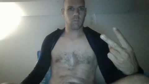 Snapshot of clou18 chatting on July 2026 07:40:01 PM clou18 online show from July 2026 07:40:01 PM