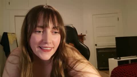 Snapshot of clover_tully chatting on February 2026 07:49:01 AM Clover online show from February 2026 07:49:01 AM