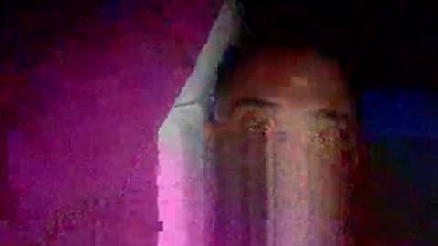 Snapshot of clubtm002 chatting on September 2025 11:32:02 PM clubtm002 online show from September 2025 11:32:02 PM