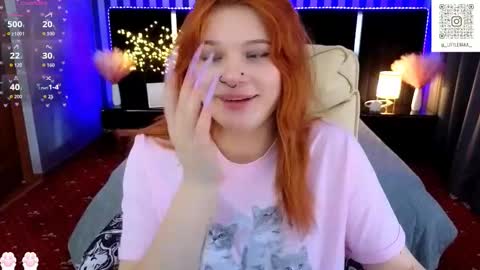 clumsy_nana online show from February 2026 01:40:01 PM