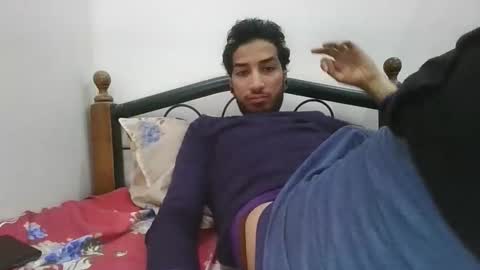 cm6punk6 online show from December 2025 04:38:01 PM