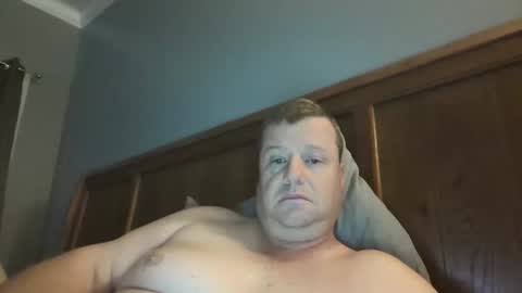 Snapshot of cmachen chatting on October 2025 04:40:02 PM cmachen online show from October 2025 04:40:02 PM