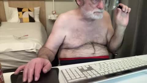 Coach Karl Porn Star Tip me all the way to my next trip online show from February 2026 04:00:01 PM