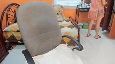 titanis online show from October 2025 10:29:02 PM