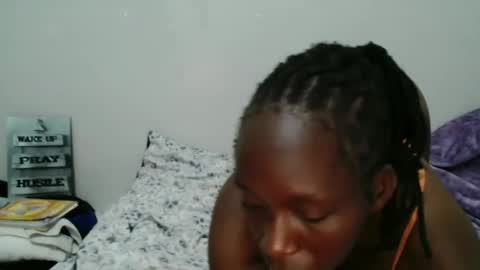 cocoalush9819 online show from October 2025 03:40:01 AM