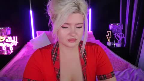 onlyfans amyleyy online show from October 2025 07:08:01 AM