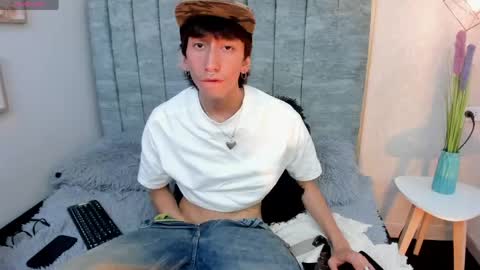 Lisandro T. online show from April 2026 04:57:01 AM