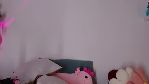 Coffee Dreams online show from February 2025 04:32:01 PM