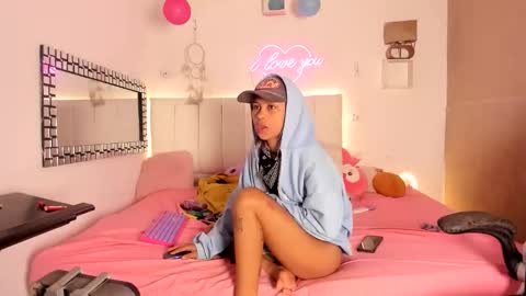 Snapshot of coffe_eyes chatting on March 2026 09:36:02 AM coffe_eyes online show from March 2026 09:36:02 AM