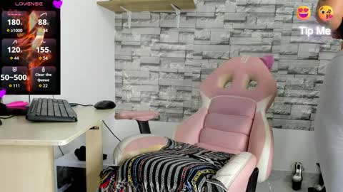 Snapshot of coffee_hot chatting on January 2026 09:18:02 PM laurita online show from January 2026 09:18:02 PM