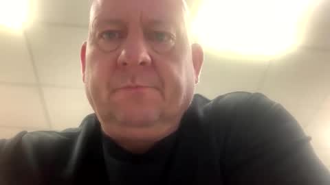 col4nows online show from October 2025 12:09:02 PM