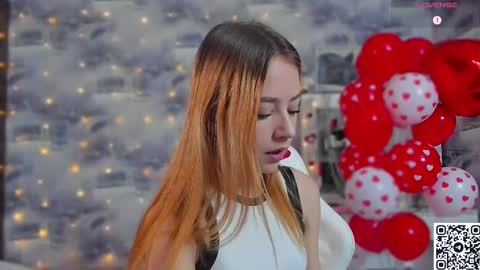 Criss online show from February 2025 03:21:01 AM