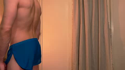 Snapshot of coldsweats chatting on January 2025 05:18:02 PM coldsweats online show from January 2025 05:18:02 PM