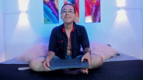 Cole online show from October 2025 07:14:01 PM