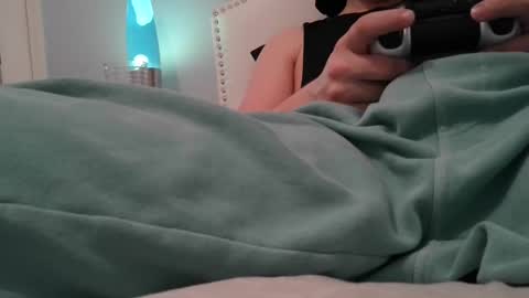 Snapshot of collegecannon chatting on December 2024 07:04:02 AM collegecannon online show from December 2024 07:04:02 AM