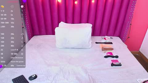  MEGAN  online show from February 2025 08:06:02 PM