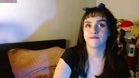 Snapshot of collette_beaufoy chatting on February 2026 06:30:02 AM Collette online show from February 2026 06:30:02 AM