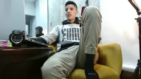 Jhon online show from October 2025 02:20:01 AM