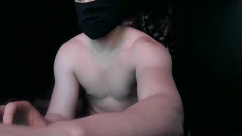 colossaltitann online show from February 2026 06:21:02 AM