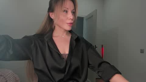 Snapshot of cometoseeme_ chatting on September 2025 12:49:02 PM Alice online show from September 2025 12:49:02 PM